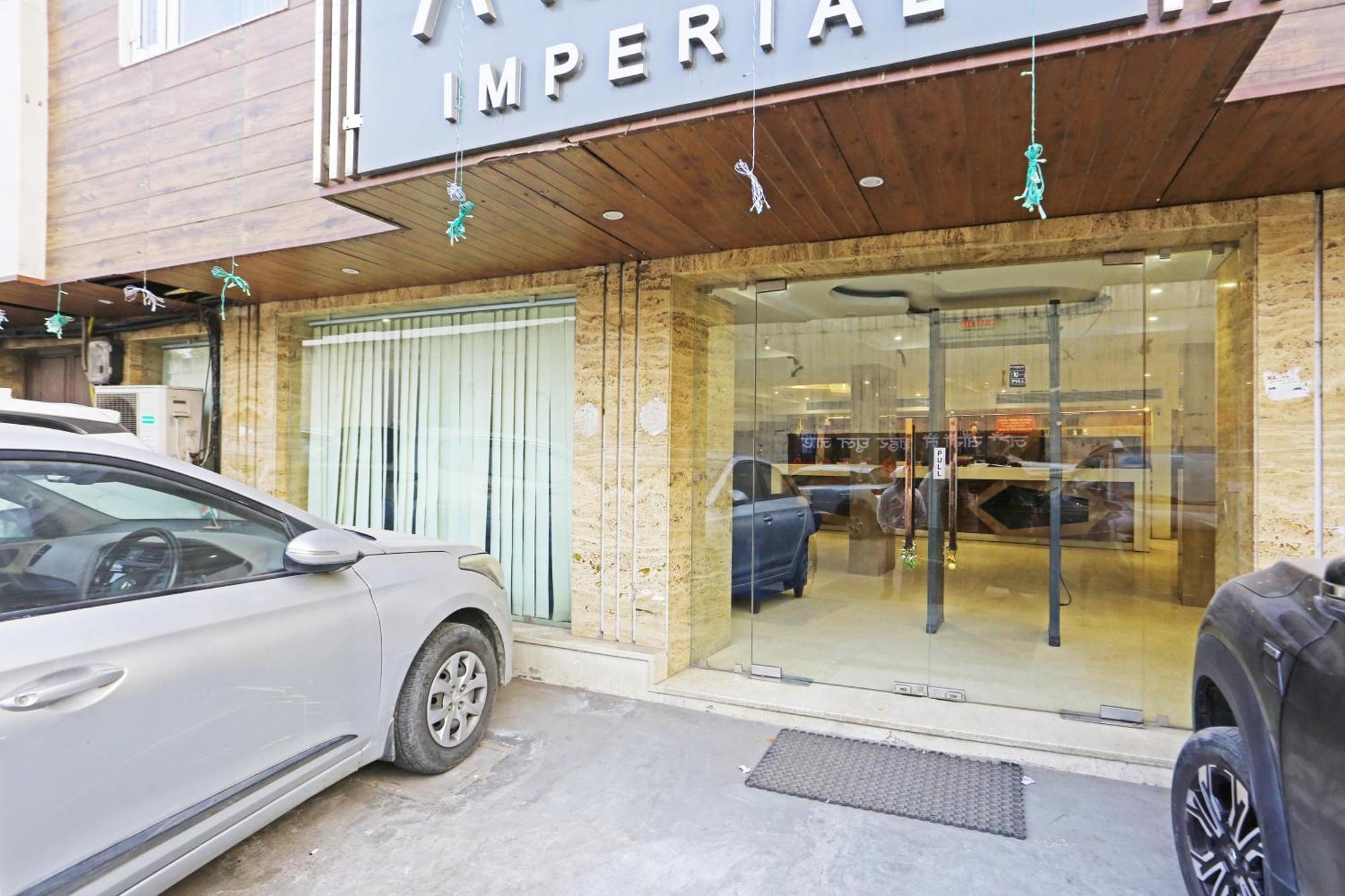 Hotel Aman Imperial Just A Minute Away From New Delhi Railway Station And Connaught Place Exterior photo